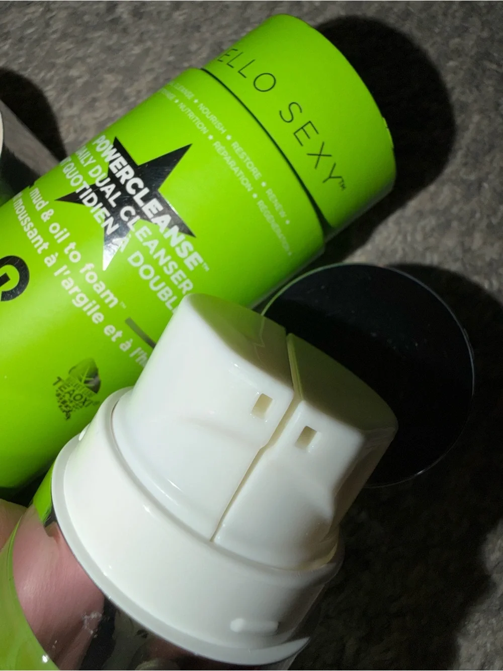 Glam Glow Power Cleanse Daily Clearing Cleanser